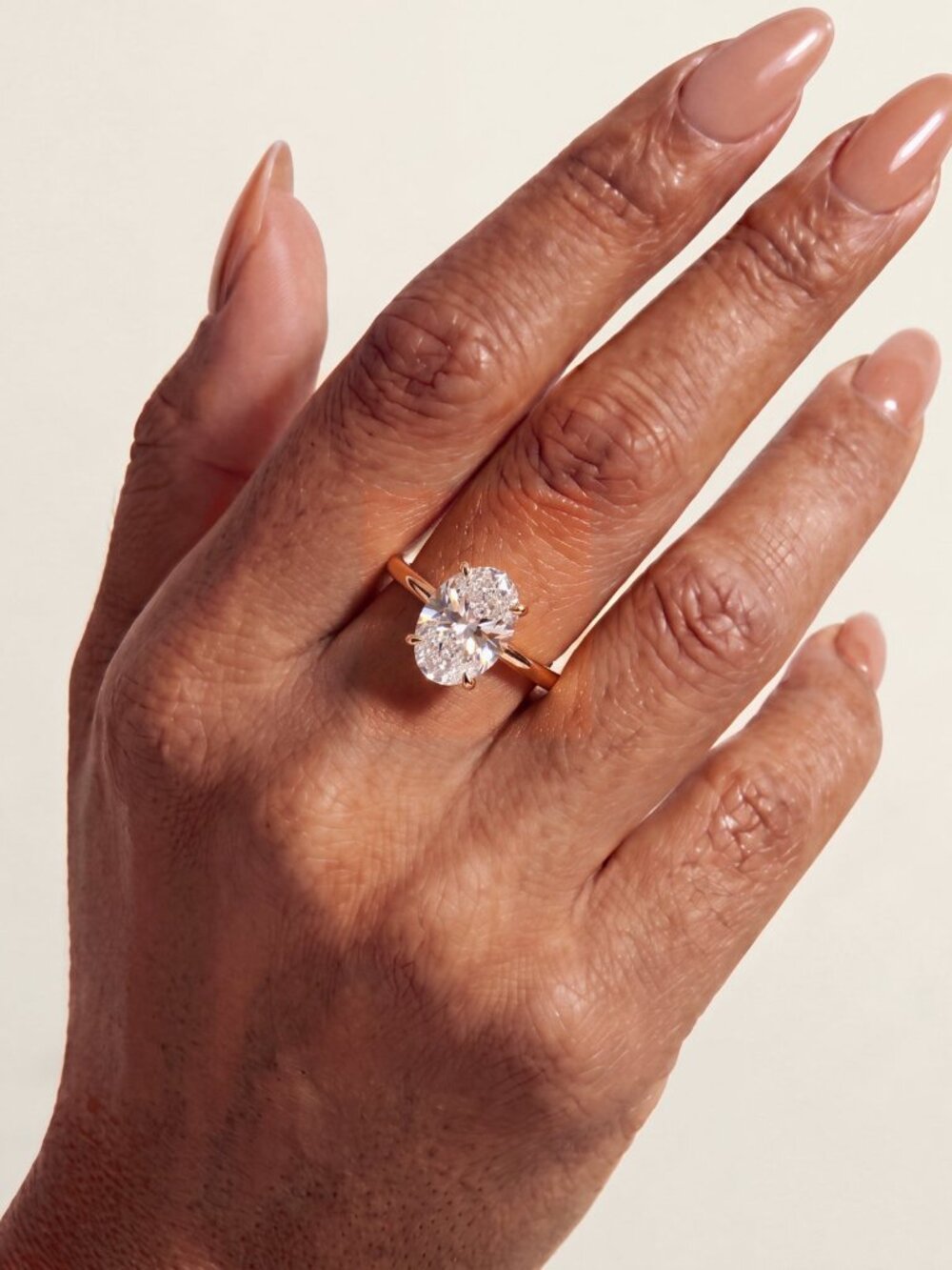 Oval Solitaire Ring - FLORASA
